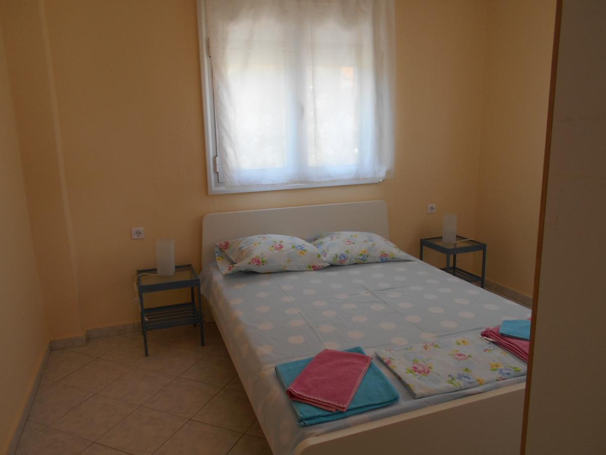 Sophies Apartments Ormos Órmos Panajías Eksteriør bilde